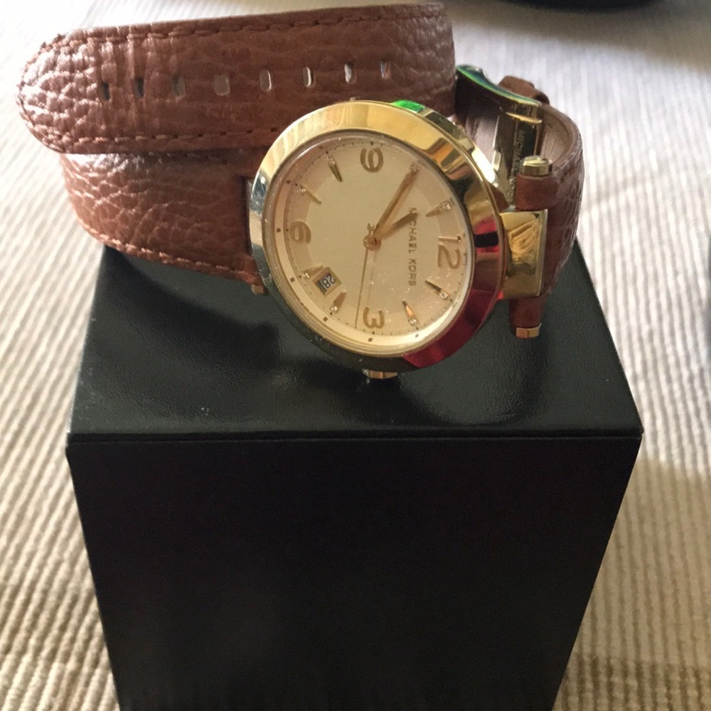 Michael KORS Heritage double wrap watch